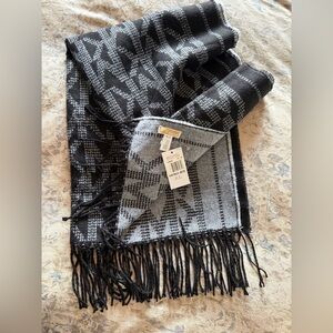 Michael Kors reversible logo scarf, NWT